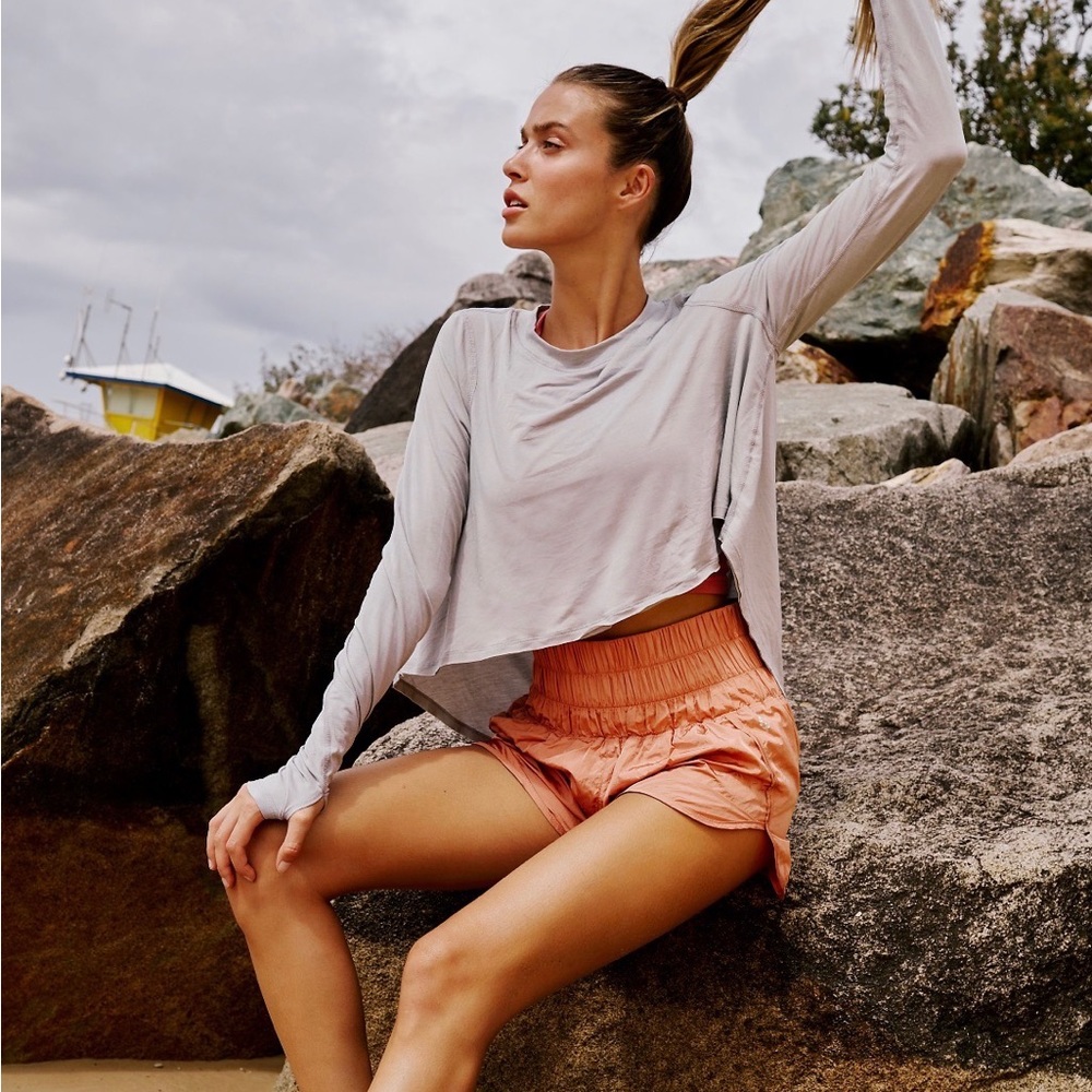 LN Free People The Way Home Shorts size small brushed apricot (peach/orange)